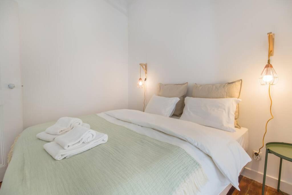 135 A - In Tranquil Flat In Alfama Near Se And Castle Lisbon